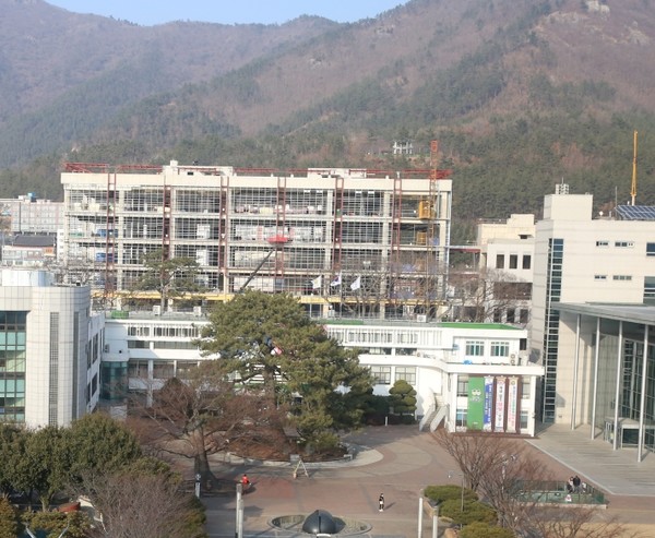 해남군청사가 오는 10월 문을 열 가운데 전체 사용에너지 중 19.28%를 지열이 담당한다.