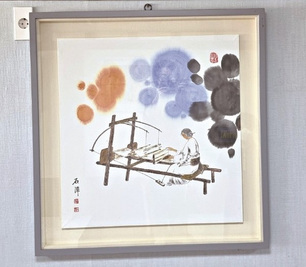 마루식당 벽면은 온통 남종화 풍 그림이 걸려있다.(석담 신관현의 베짜는 여인)