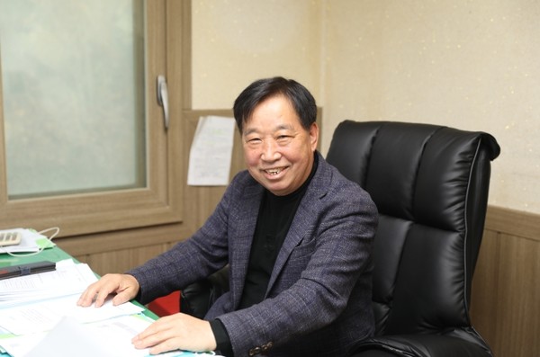 성주환경개발 김완석 대표는 회사를 해남 대표 환경기업으로 성장시킨 장본인이다.