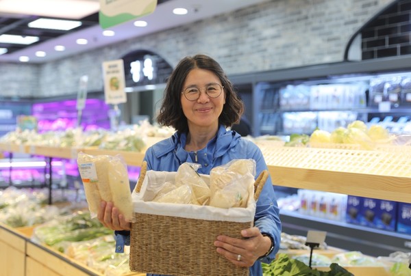 생활 속 환경운동을 실천하고 있는 황은희씨는 로컬푸드에도 천연수세미를 납품하고 있다. 