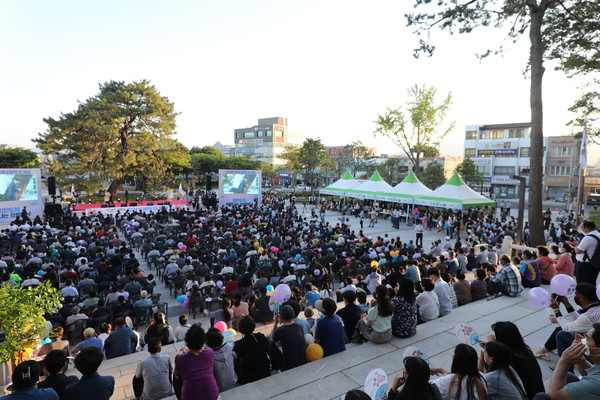 명현관 군수의 해남군 민선8기 출범식이 지난 1일 군민과 함께하는 소통의 열린 행사로 개최됐다. 