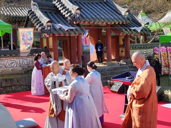 탄신 제503주년 대흥사 표충사 추계제향이 지난 11월11일 대흥사 표충사 경내에서 봉행됐다.