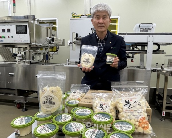 땅끝농협의 다진마늘 상품은 국내 유명 프렌차이즈 외식업체인 ‘아웃백 스테이크 하우스’와 ‘농협식품’에 꾸준한 납품으로 상품성을 입증받고 있다.