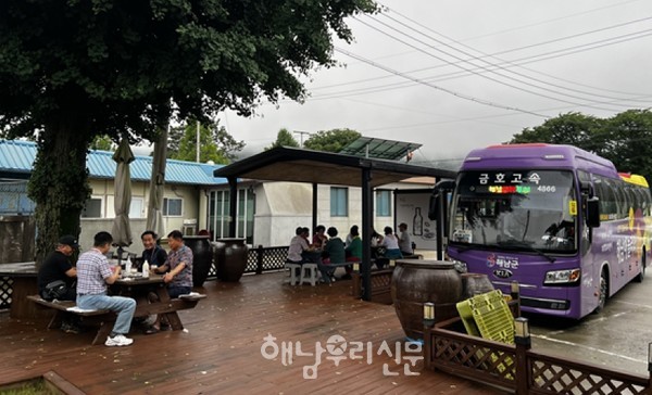 해남시티투어가 9월부터는 해남의 가을을 경험할 수 있는 노선으로 변경 운영된다.(지난해 시티투어 삼산주조장)