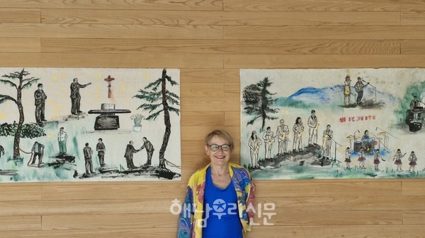 엘리자베스 멜코니안 작가의 개인전이 문내면 예락리 복터진마을 미술관에서 열리고 있다.