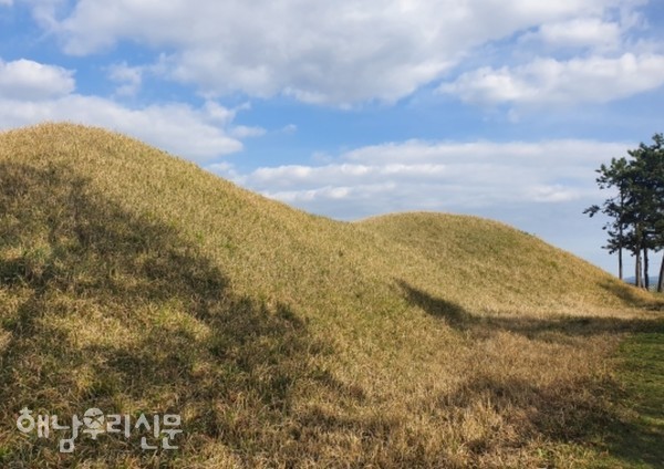 북일면 장고분 전경