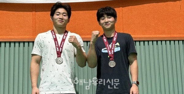 레슬링 국가대표를 꿈꾸는 해남 출신 김동준(18)·김동찬(18) 쌍둥이 형제가 각종 대회에서 메달을 획득하고 있다.