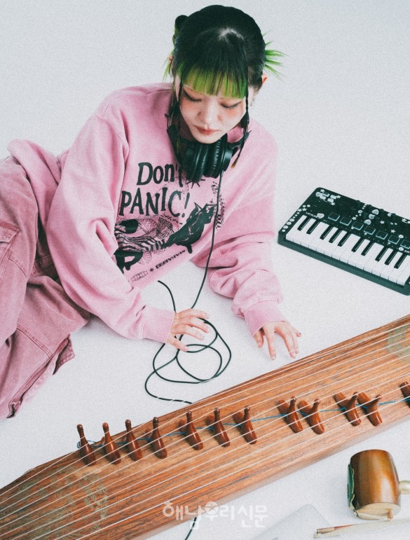 예명 ‘삼산’으로 활동하는 싱어송라이터 이해인씨는 ‘국악계의 장기하’라 불리는 촉망아다.