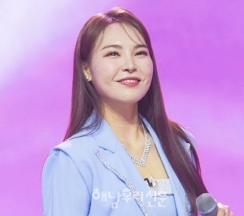 해남의 딸 미스김이 오는 1월18일 오후 3시15분 지상파 MBC ‘쇼! 음악중심’ 무대에 선다.