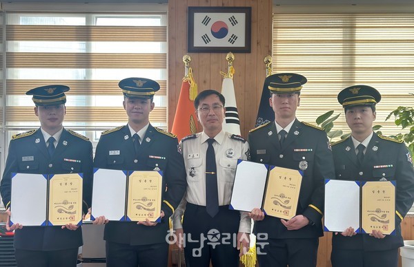 해남소방서는 지난 3월10일 신규 소방공무원에 대한 임용장을 수여했다.