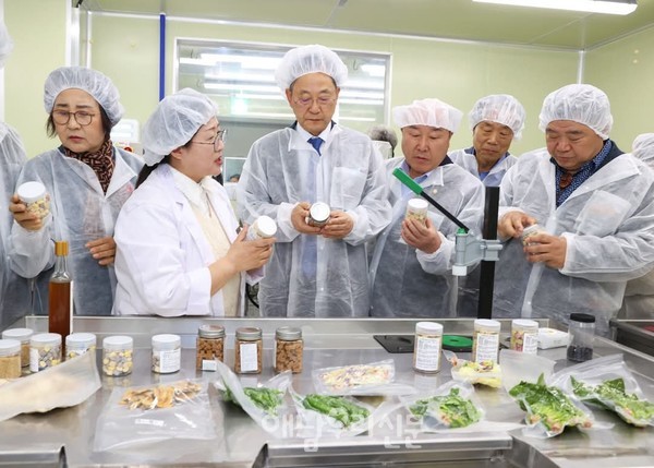 옛 황산고에 자리한 신활력플러스 혁신파크가 개소했다.