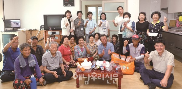 주민 곁으로 찾아가는 자원순환 실천 교육을 통해 마을에서 분리배출한 재활용쓰레기 수거량이 대폭 늘어나고 있다.