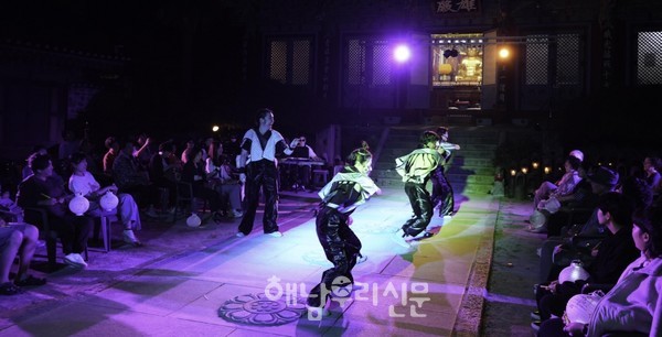 창작음악극 ‘다우, 차에 깃든 우정’이 지난해에 이어 다시 대흥사를 찾는다.