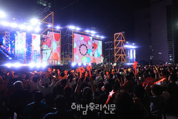 지난 6월13일과 14일 양일간 해남군민광장 일원에서 ‘2025 여름밤의 문화축제·해남 썸머 울림 페스타’가 열렸다.