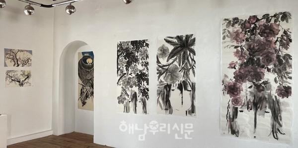 이마도 국제창작레지던스에선 국내외 입주작가들의 창작과정을 공개한다.