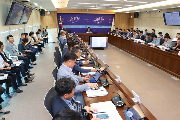 해남군은 2026년 신규시책 발굴 보고회를 갖고 농어촌수도 비전을 구체화했다