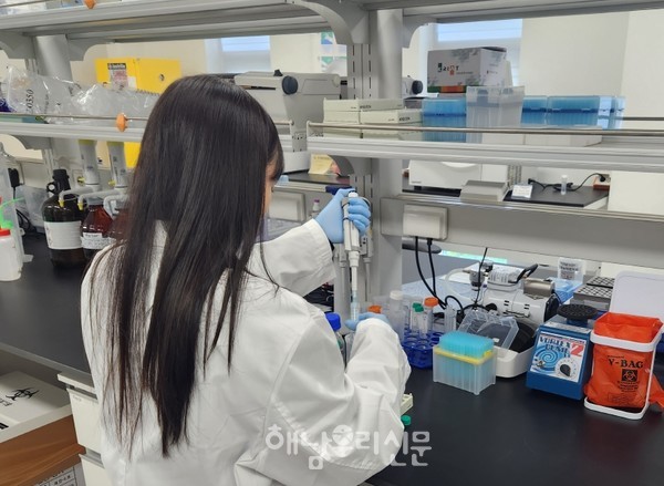 해남농업기술센터는 추석 명절을 앞두고, 주요 농산물에 대한 안전성 분석을 해준다.