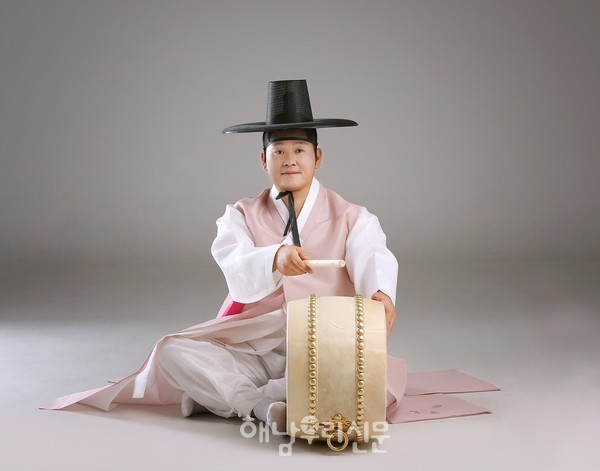 공도순 고수가 오는 9월22일 진도에서 강도근제 흥보가 완북발표회를 갖는다.