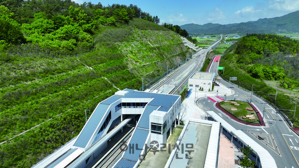 9월27일 개통되는 해남역은 무인역으로 운영되는데 초기에만 한시적으로 사람이 배치된다.