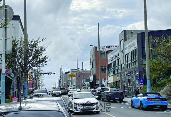 해남군청~주공1차~서림공원~해남서초~천변교에 이르는 구간이 전신주 철거만 남겨두고 있다.