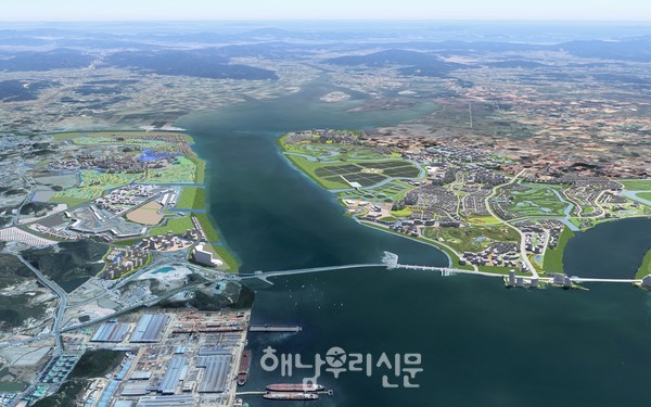 2004년 미국 라스베이거스형 관광도시를 꿈꾸며 시작된 산이면 구성지구 J프로젝트 꿈은 20년이 지난 지금 AI가 움직이는 미래도시로 나아갈 움직임이다. 미래를 품은 AI도시, 현실화될때까진 상상의 도시이다.