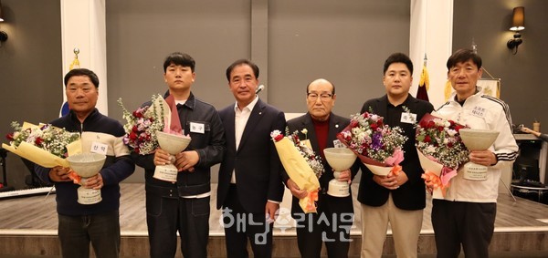 제37회 전남 생활체육대축전 해단식이 지난 11월7일 카멜리아에서 열렸다.